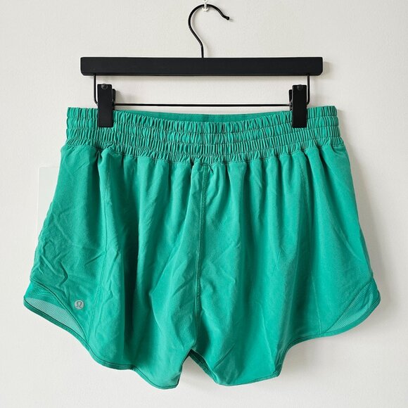 NWT LULULEMON KLLG Green Hotty Hot High Rise Short 4" Lined Size 12 - Picture 4 of 8